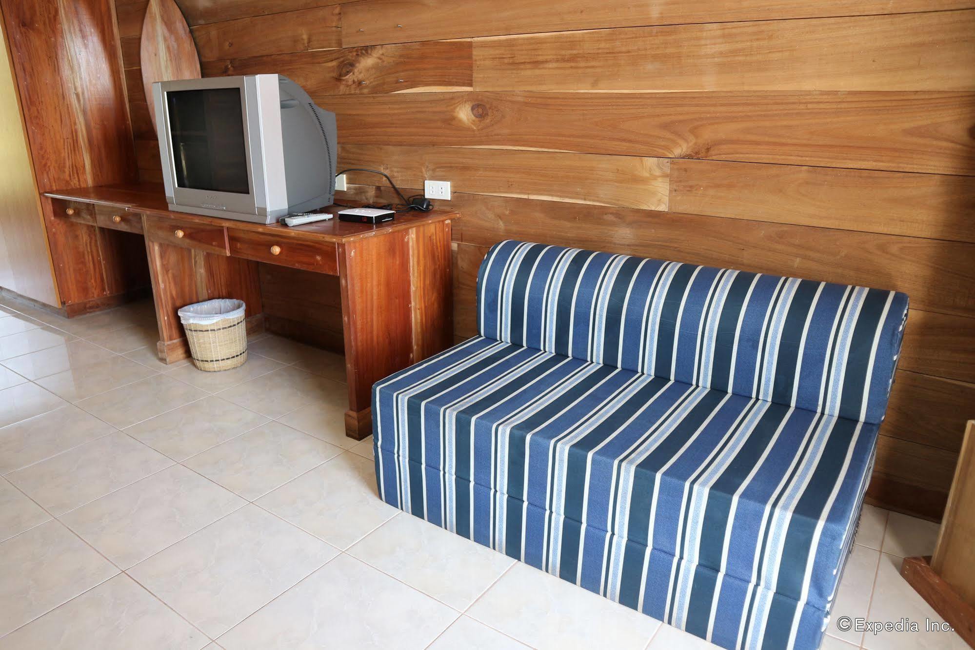 Antulang Beach Resort Siaton Exterior foto