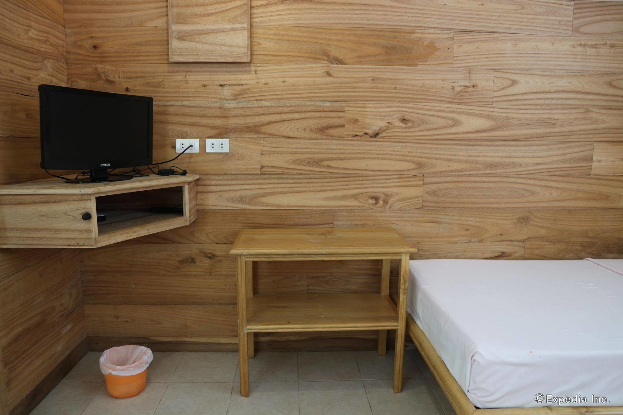 Antulang Beach Resort Siaton Exterior foto