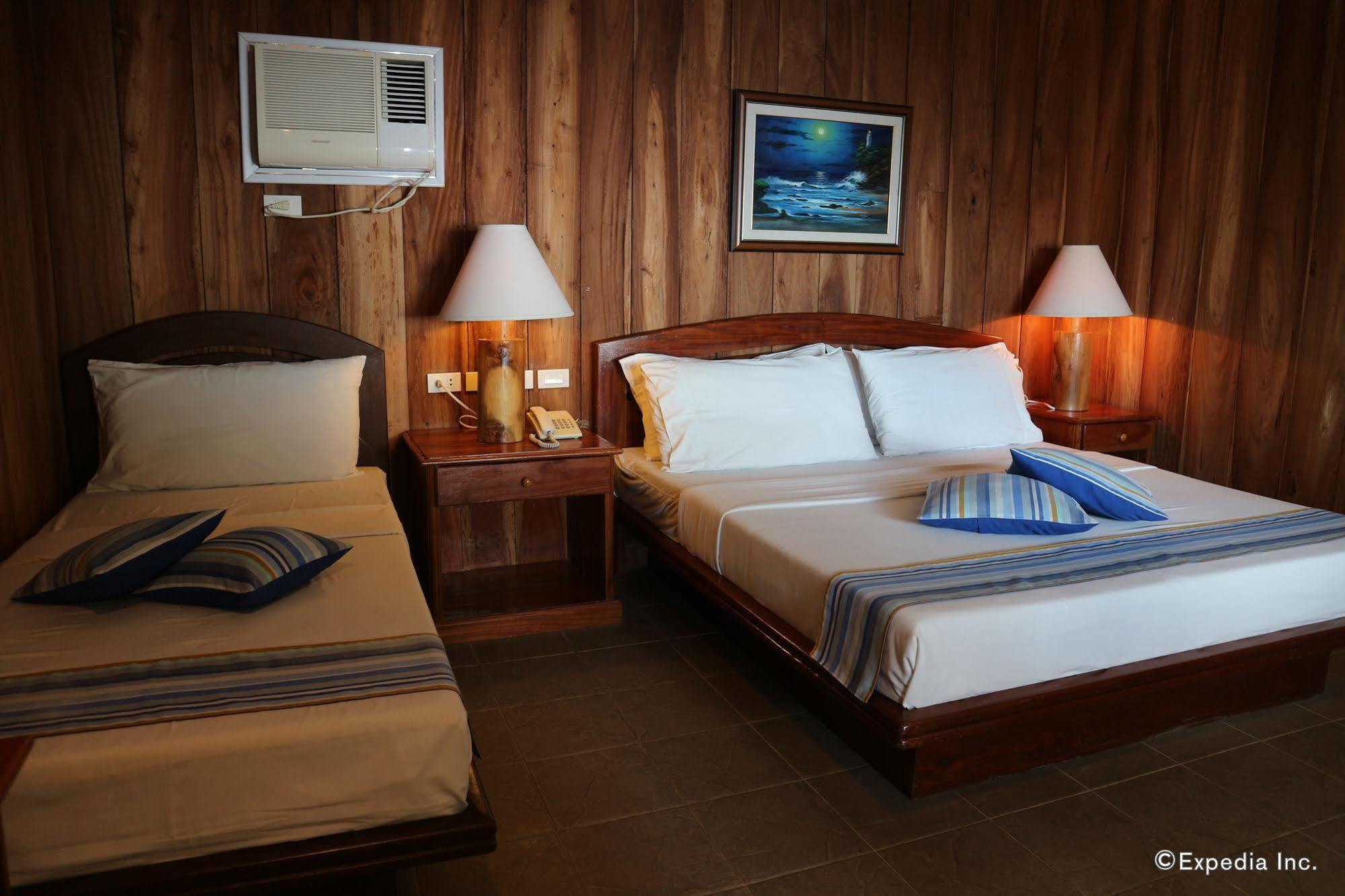 Antulang Beach Resort Siaton Exterior foto